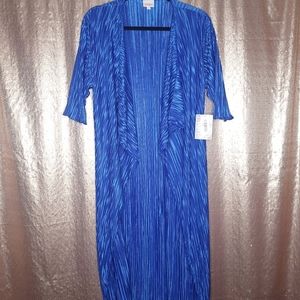 LuLaRoe BNWT S Shirley kimono - blue satin ripple